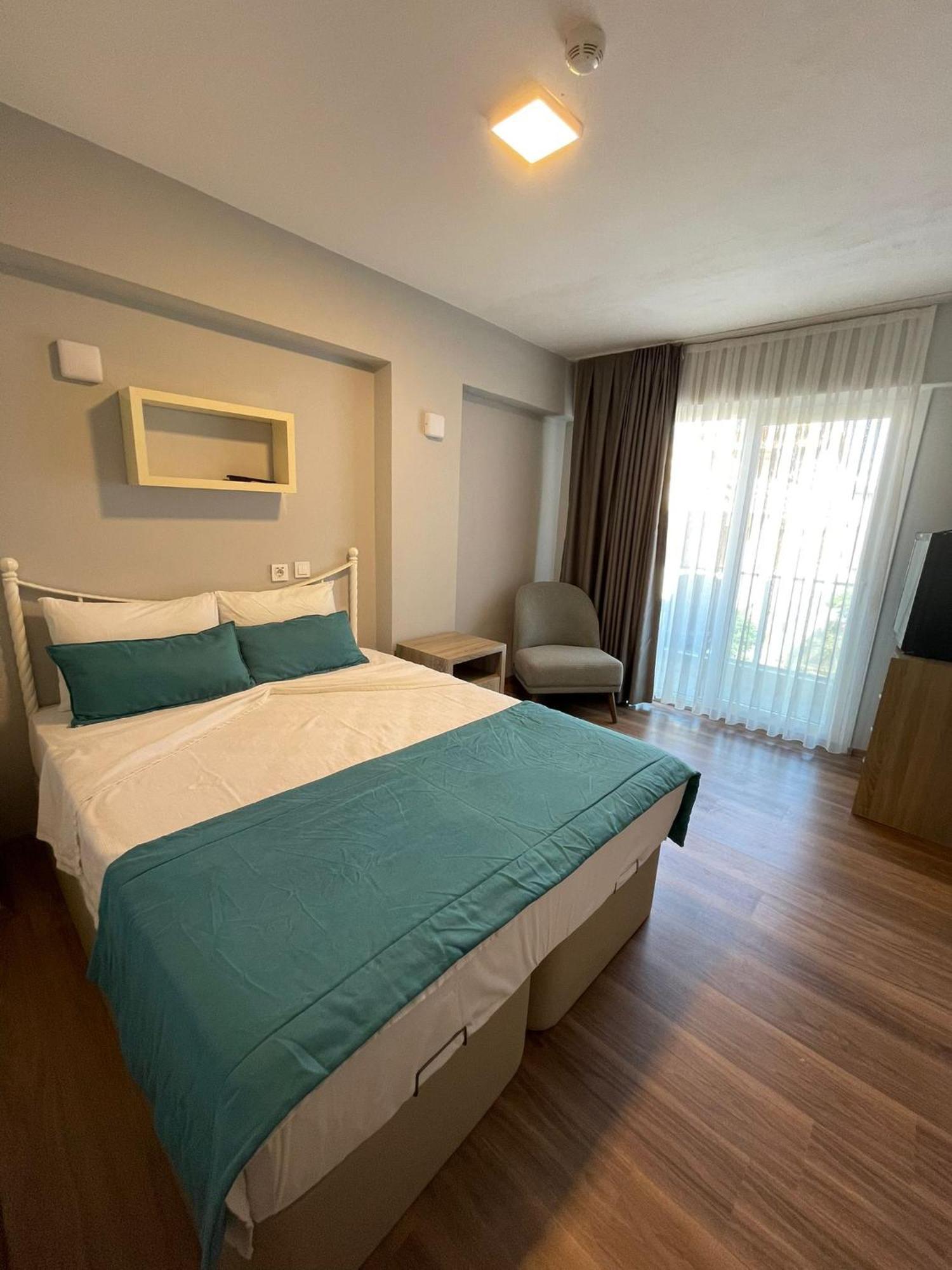 Colophon Beach Otel Gumuldur Exterior foto
